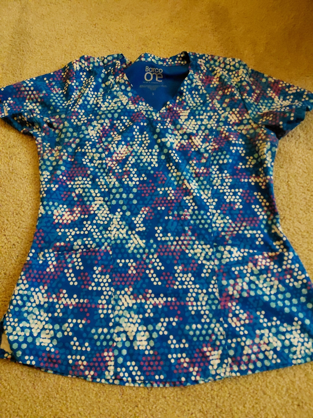 Barco Uniforms Blue Multi-Dot V-Neck Short Sleeve Top